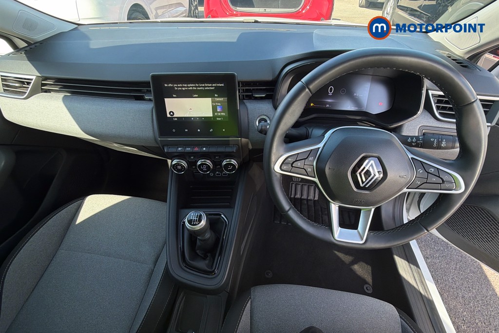 Renault Clio Evolution Manual Petrol Hatchback - Stock Number (1665118) - 4th supplementary image