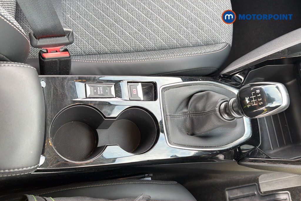 Peugeot 208 Allure Manual Petrol Hatchback - Stock Number (1665223) - 16th supplementary image