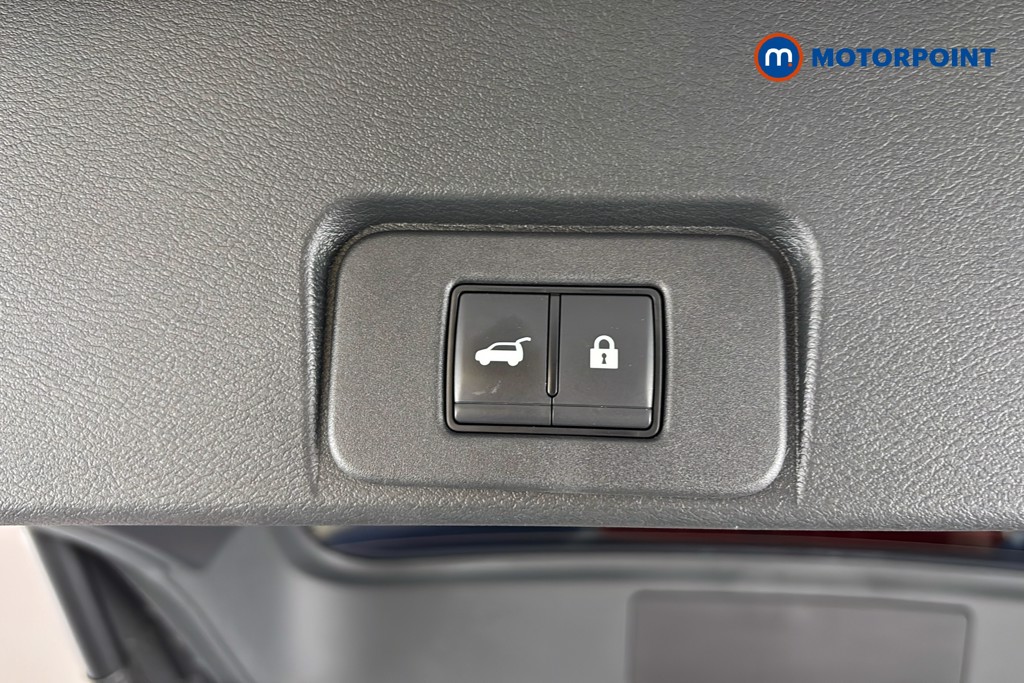 Nissan X-Trail Tekna Automatic Petrol-Electric Hybrid SUV - Stock Number (1666689) - 35th supplementary image