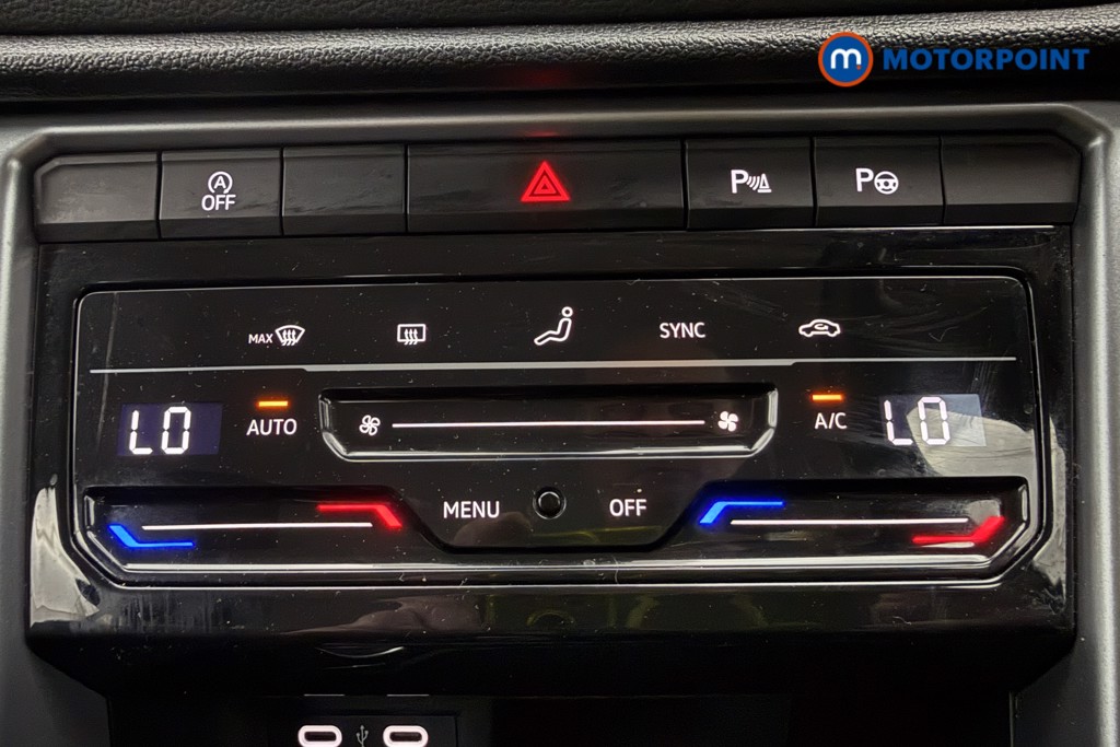 Volkswagen T-Roc Life Manual Petrol SUV - Stock Number (1666975) - 15th supplementary image