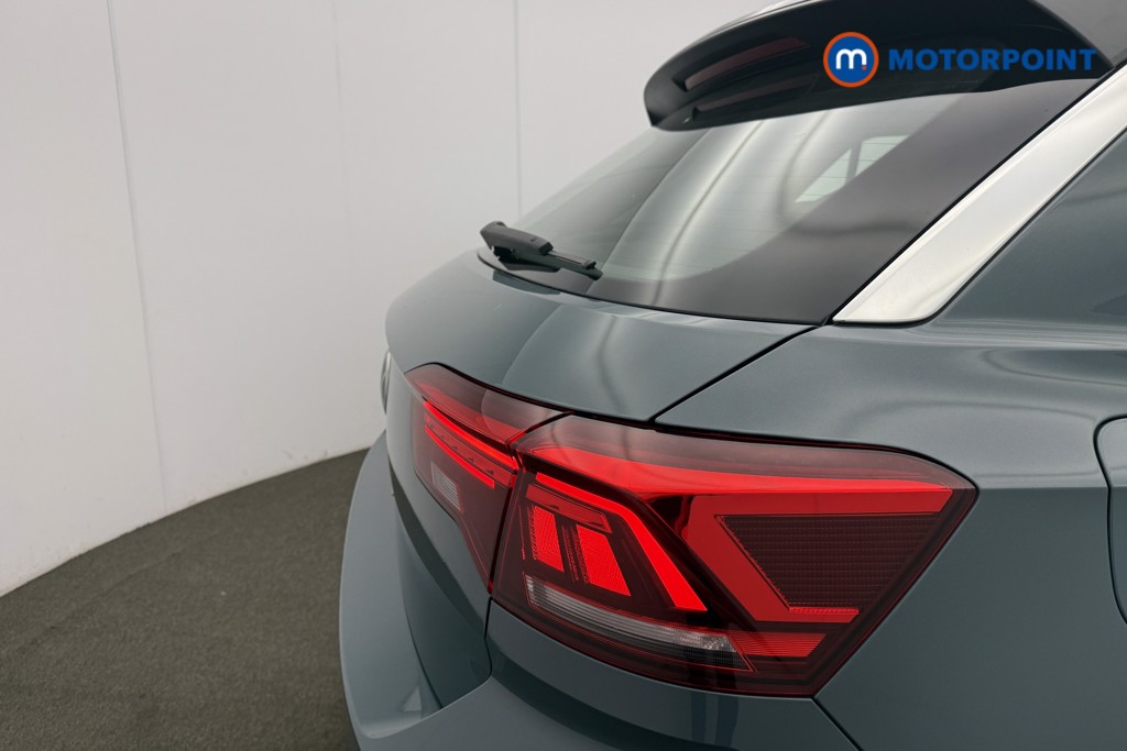 Volkswagen T-Roc Life Manual Petrol SUV - Stock Number (1666975) - 25th supplementary image