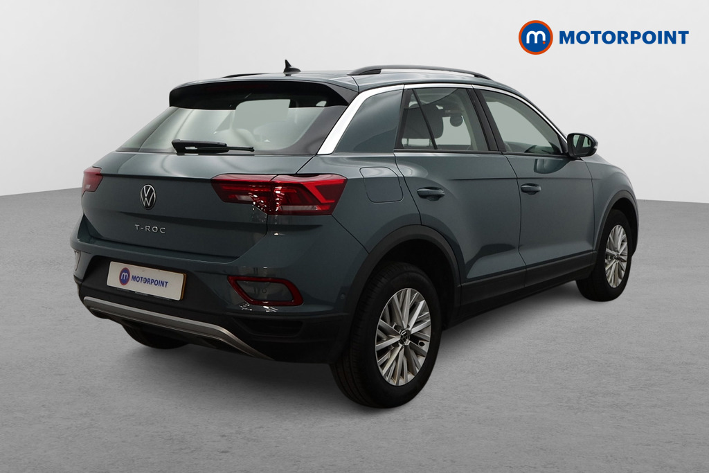 Volkswagen T-Roc Life Manual Petrol SUV - Stock Number (1666975) - Drivers side rear corner
