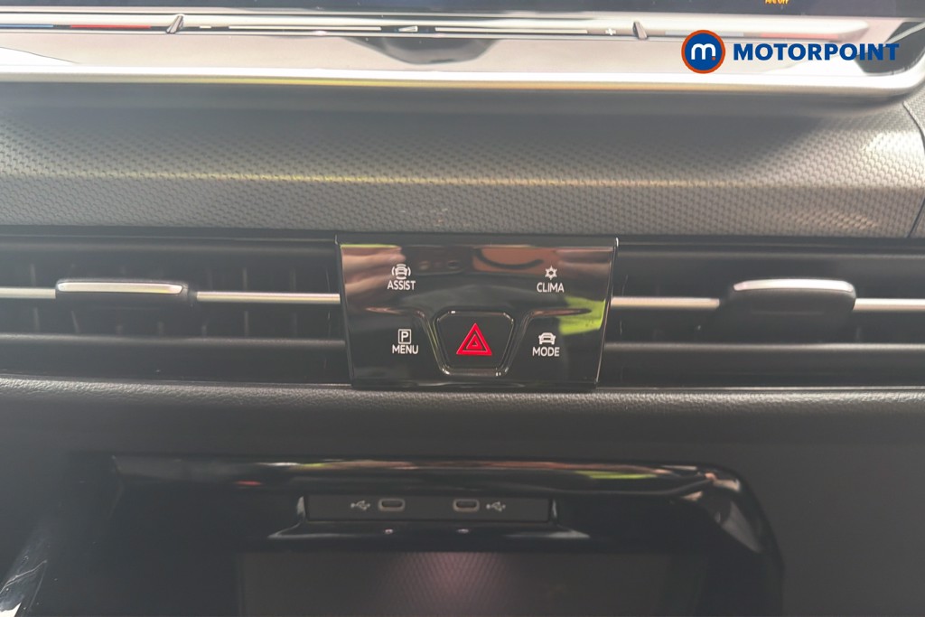 Volkswagen Golf Style Automatic Petrol Plug-In Hybrid Hatchback - Stock Number (1667040) - 14th supplementary image