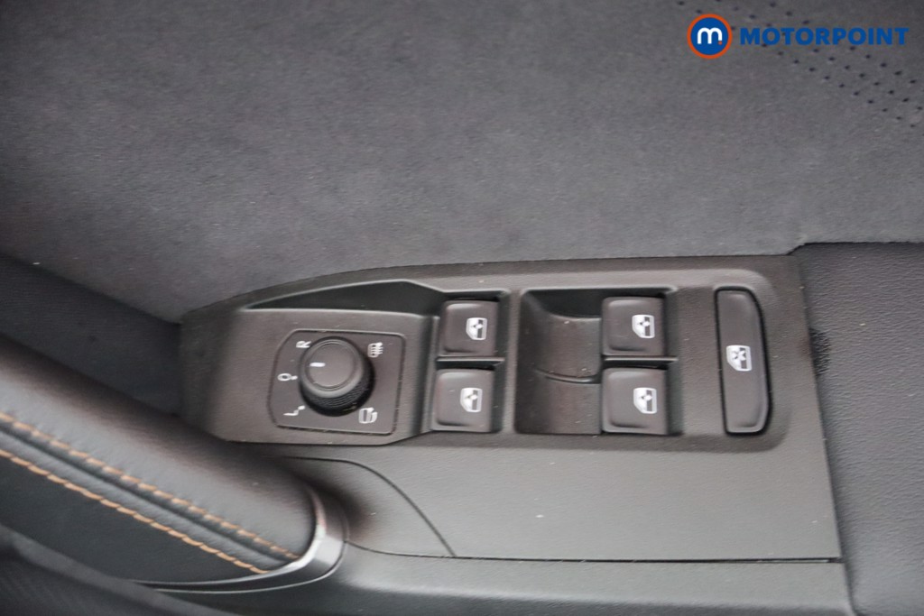 Cupra Formentor V2 Automatic Petrol Plug-In Hybrid SUV - Stock Number (1667063) - 10th supplementary image
