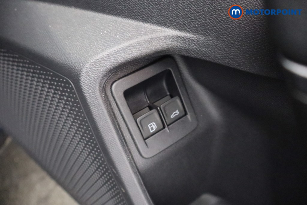 Cupra Formentor V2 Automatic Petrol Plug-In Hybrid SUV - Stock Number (1667063) - 11th supplementary image
