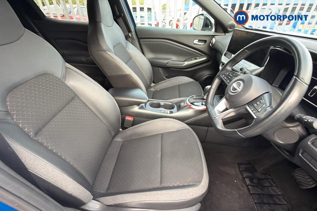 Nissan Juke N-Connecta Automatic Petrol SUV - Stock Number (1667466) - 18th supplementary image
