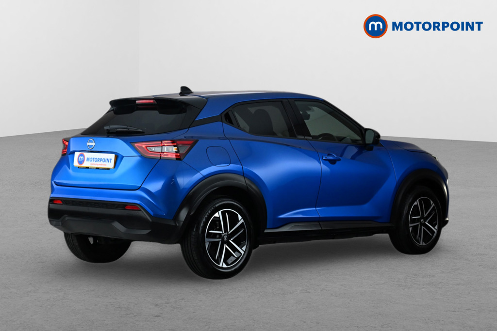 Nissan Juke N-Connecta Automatic Petrol SUV - Stock Number (1667466) - Drivers side rear corner