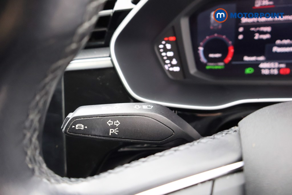 Audi Q3 Technik Manual Petrol SUV - Stock Number (1668080) - 5th supplementary image