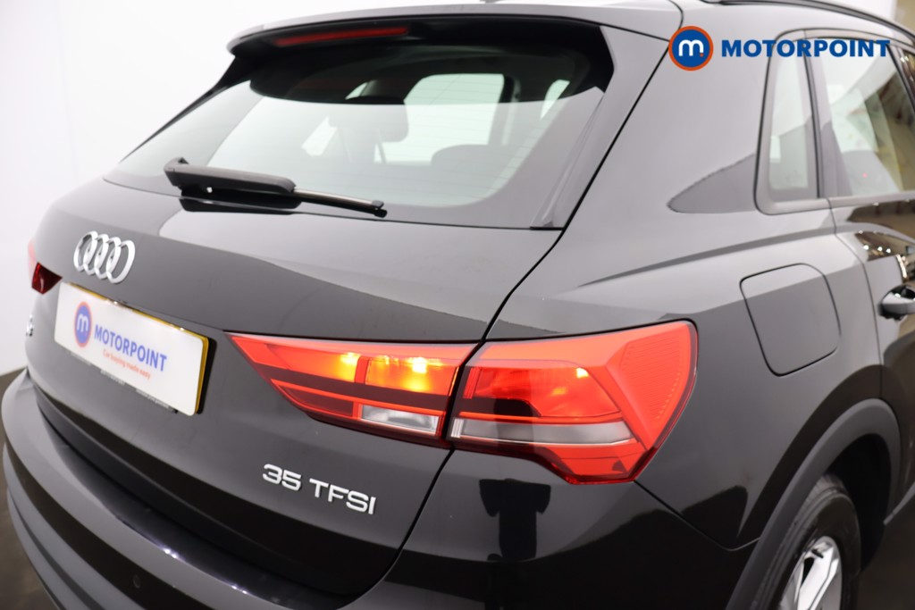 Audi Q3 Technik Manual Petrol SUV - Stock Number (1668080) - 34th supplementary image