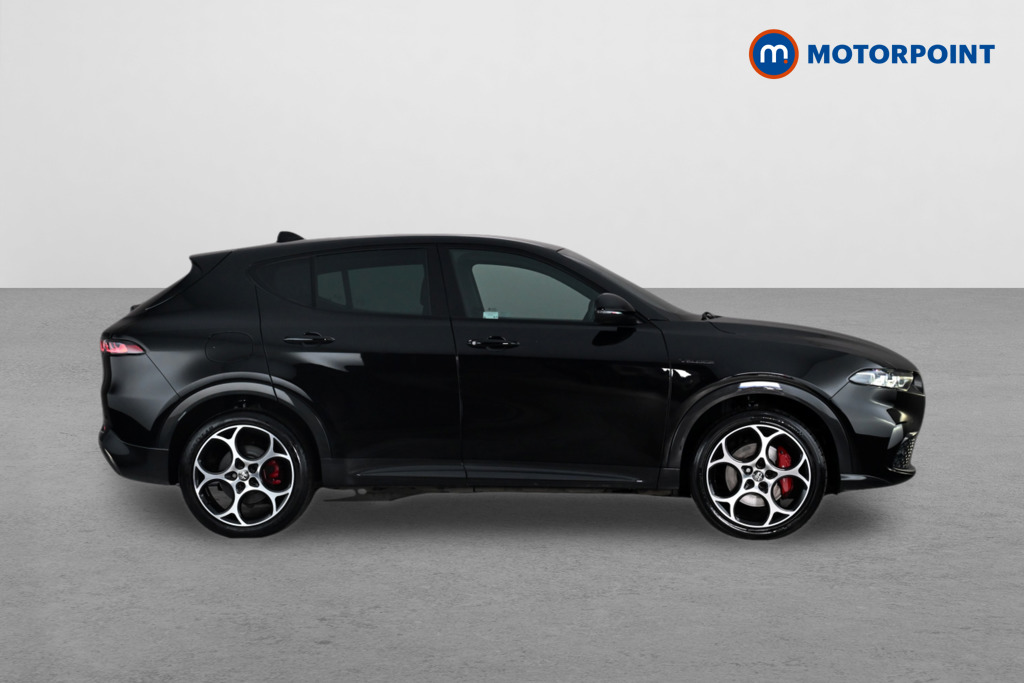 Alfa Romeo Tonale Veloce Automatic Petrol Plug-In Hybrid SUV - Stock Number (1668234) - Drivers side