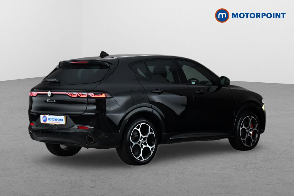 Alfa Romeo Tonale Veloce Automatic Petrol Plug-In Hybrid SUV - Stock Number (1668234) - Drivers side rear corner