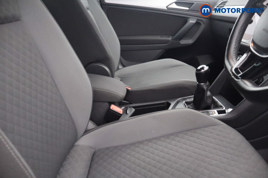 Volkswagen Tiguan Match Manual Petrol SUV - Stock Number (1668774) - 13th supplementary image