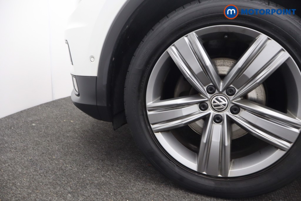 Volkswagen Tiguan Match Manual Petrol SUV - Stock Number (1668774) - 26th supplementary image