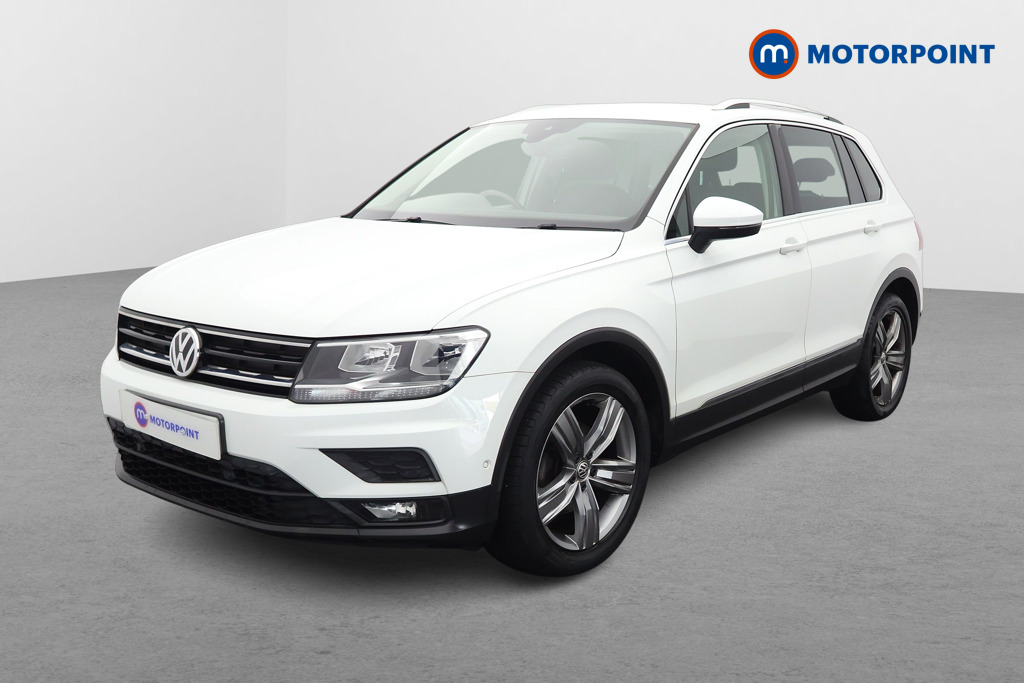 Volkswagen Tiguan Match Manual Petrol SUV - Stock Number (1668774) - Passenger side front corner