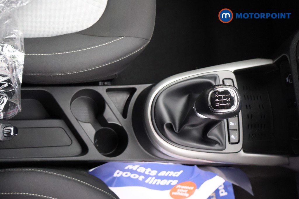 Hyundai I10 Premium Manual Petrol Hatchback - Stock Number (1668850) - 13th supplementary image