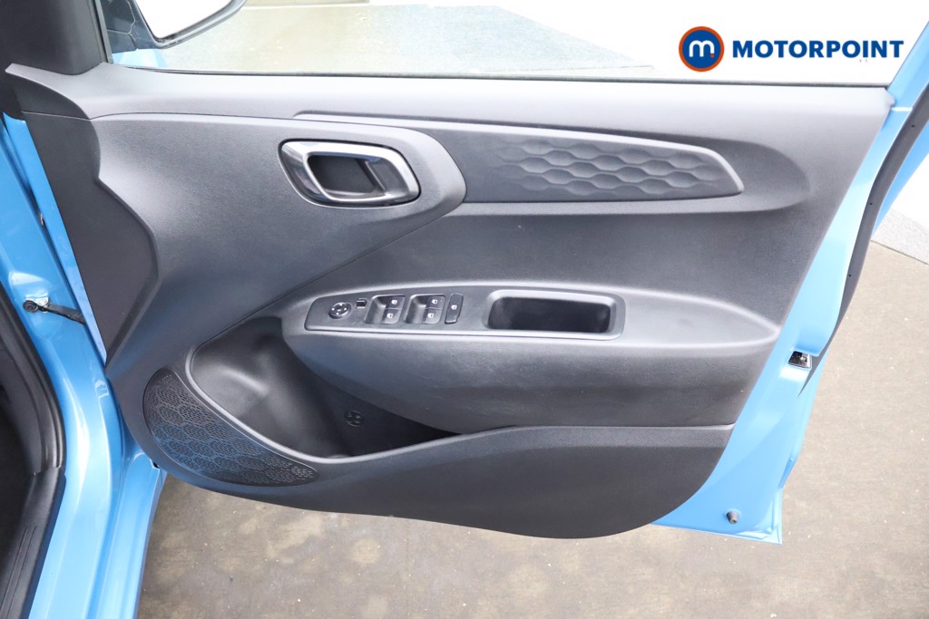 Hyundai I10 Premium Manual Petrol Hatchback - Stock Number (1668850) - 19th supplementary image