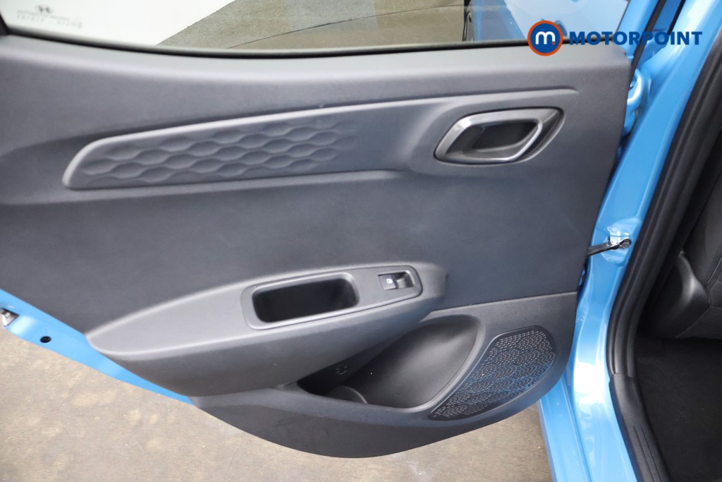 Hyundai I10 Premium Manual Petrol Hatchback - Stock Number (1668850) - 26th supplementary image