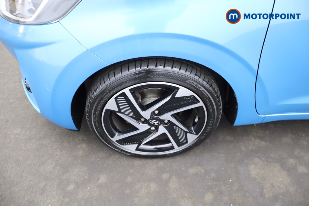Hyundai I10 Premium Manual Petrol Hatchback - Stock Number (1668850) - 1st supplementary image