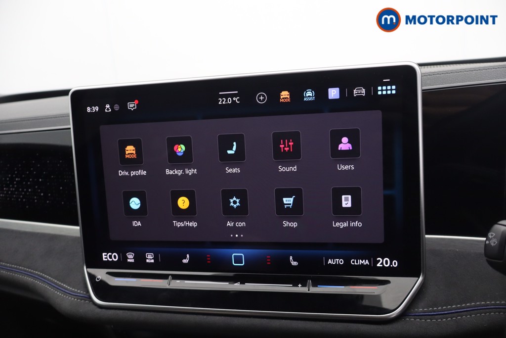 Volkswagen Passat R-Line Automatic Petrol Plug-In Hybrid Estate - Stock Number (1669032) - 22nd supplementary image