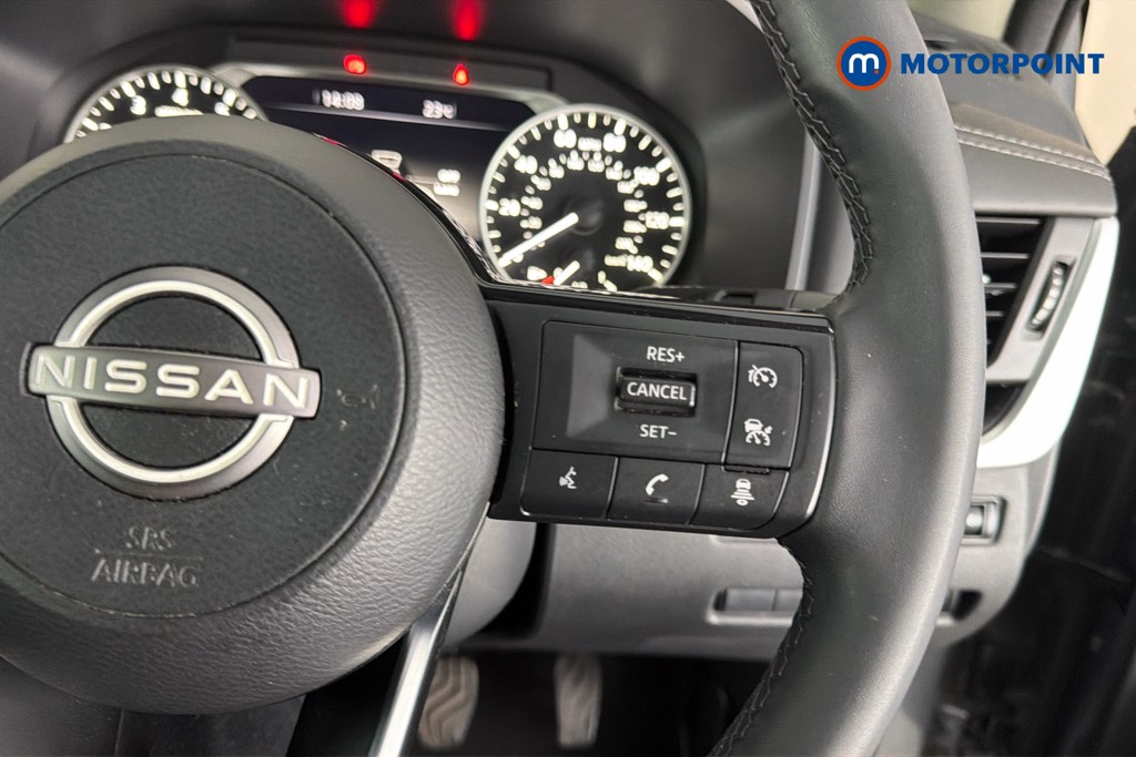 Nissan Qashqai Acenta Premium Manual Petrol SUV - Stock Number (1669128) - 4th supplementary image