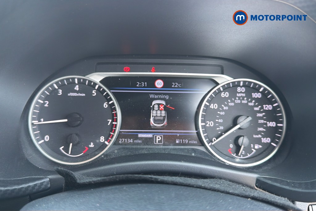 Nissan Juke N-Connecta Automatic Petrol SUV - Stock Number (1669304) - 6th supplementary image