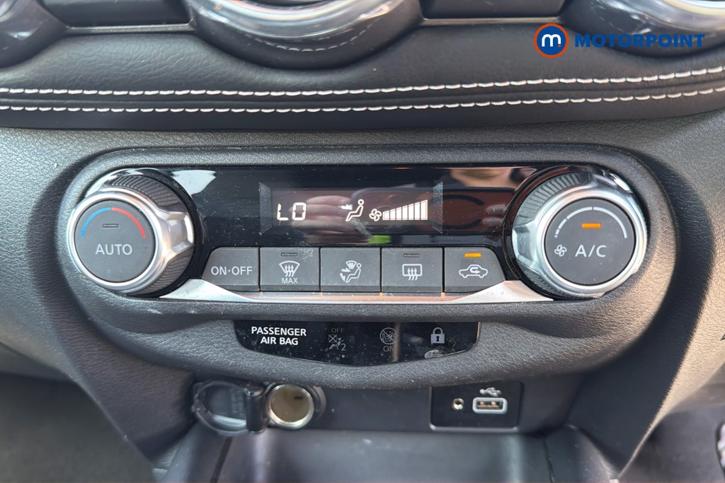 Nissan Juke N-Connecta Automatic Petrol SUV - Stock Number (1669304) - 13th supplementary image