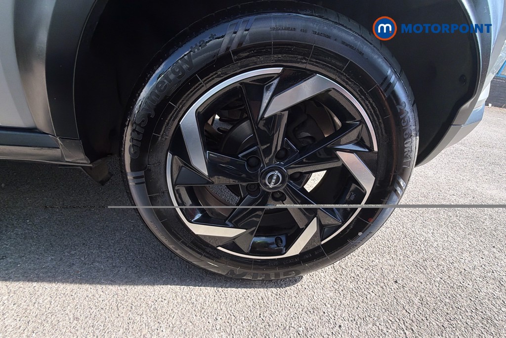 Nissan Juke N-Connecta Automatic Petrol SUV - Stock Number (1669304) - 42nd supplementary image