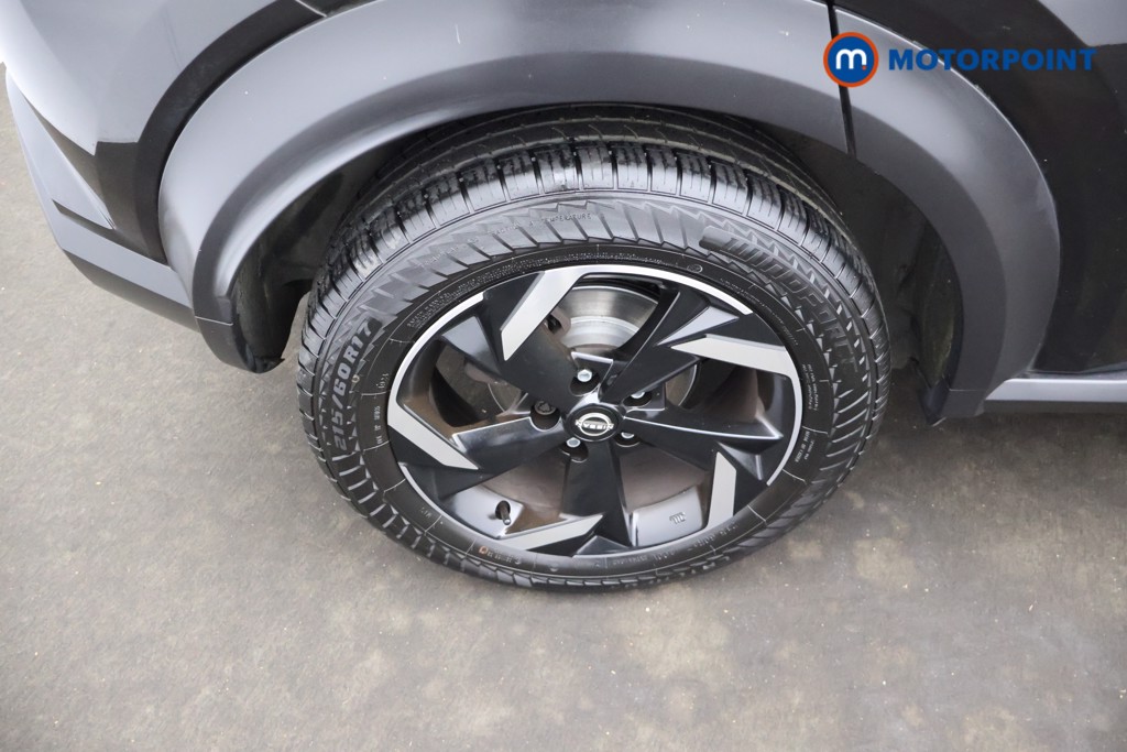 Nissan Juke N-Connecta Manual Petrol SUV - Stock Number (1669431) - 3rd supplementary image