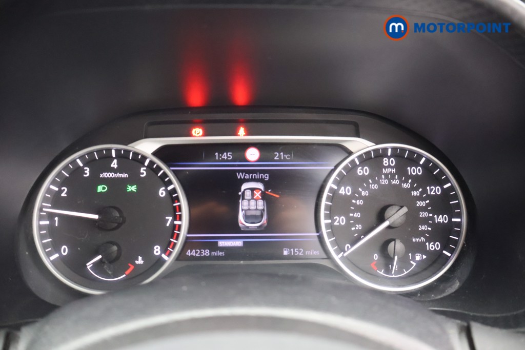 Nissan Juke N-Connecta Manual Petrol SUV - Stock Number (1669431) - 10th supplementary image