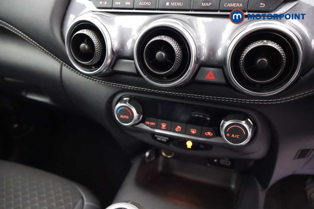 Nissan Juke N-Connecta Manual Petrol SUV - Stock Number (1669431) - 12th supplementary image