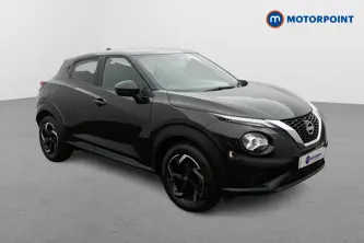 Nissan Juke N-Connecta Manual Petrol SUV - Stock Number (1669431) - Drivers side front corner
