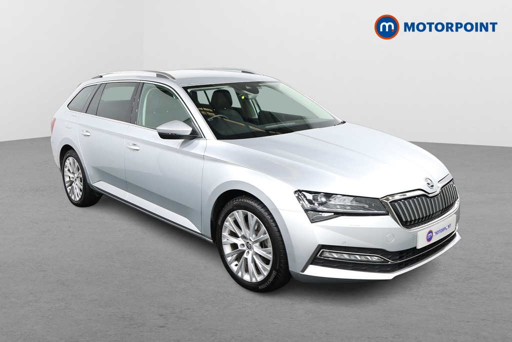 Skoda Superb listing photo
