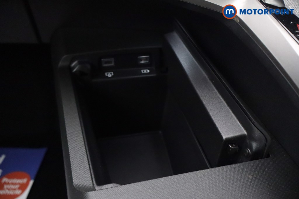 Peugeot 5008 GT Automatic Petrol SUV - Stock Number (1669459) - 7th supplementary image