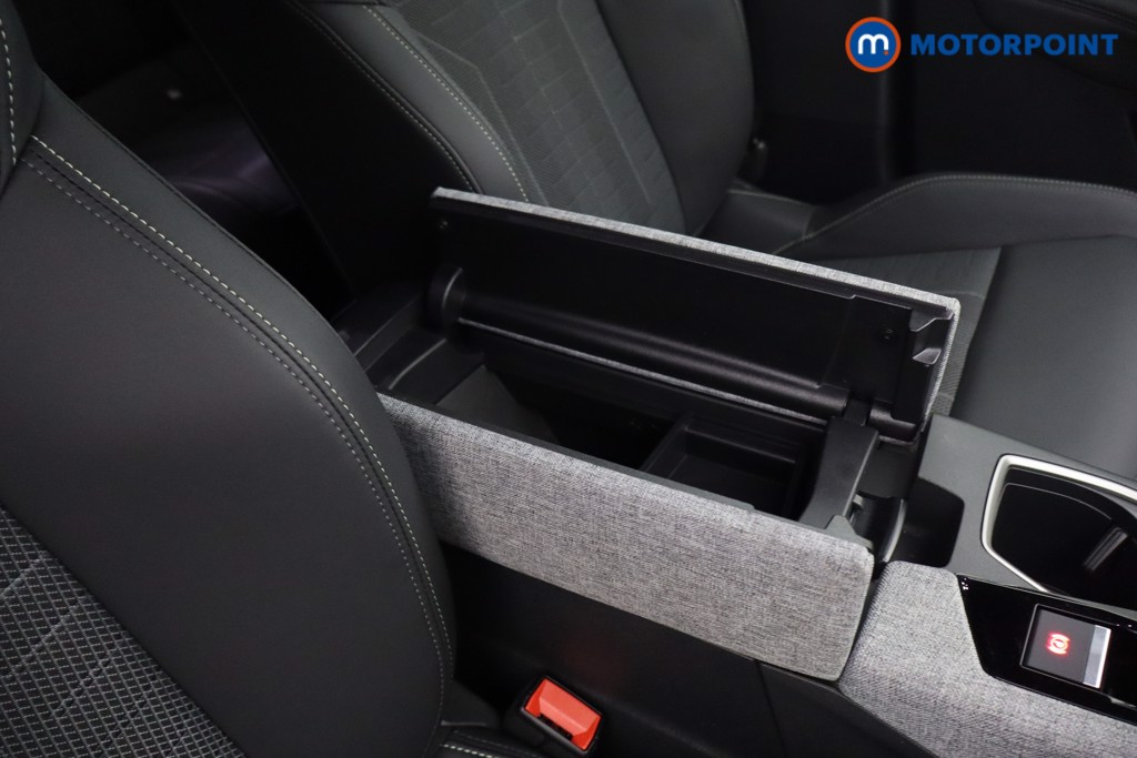 Peugeot 5008 GT Automatic Petrol SUV - Stock Number (1669459) - 18th supplementary image