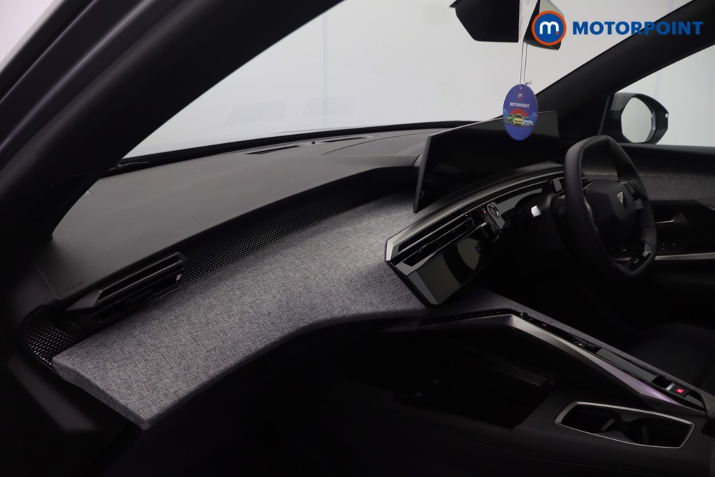 Peugeot 5008 GT Automatic Petrol SUV - Stock Number (1669459) - 45th supplementary image