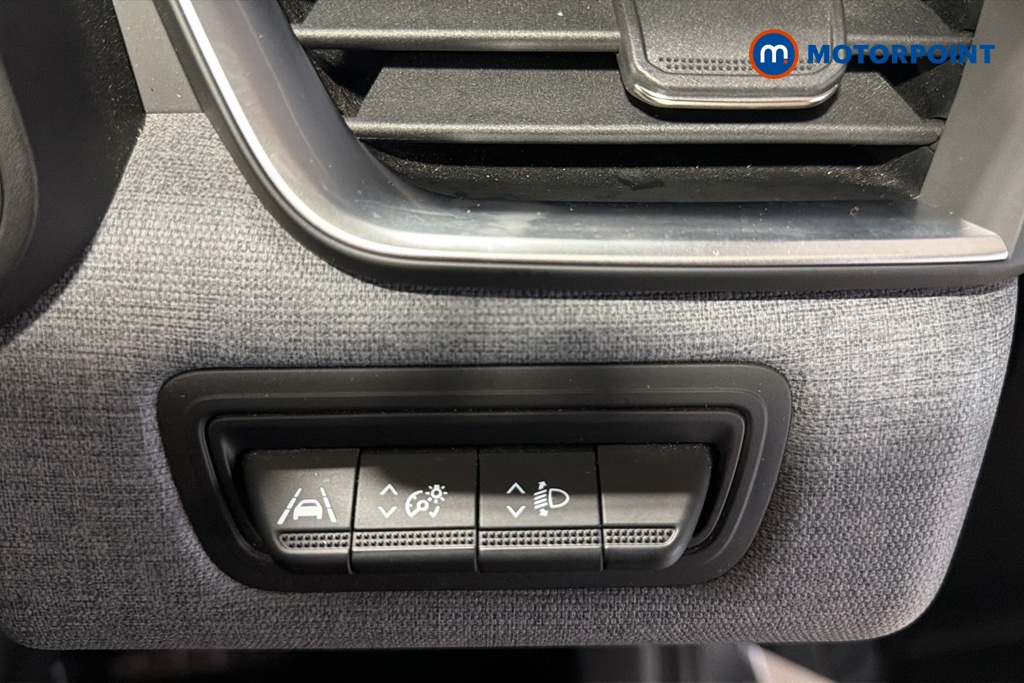 Renault Clio Evolution Manual Petrol Hatchback - Stock Number (1669810) - 11th supplementary image