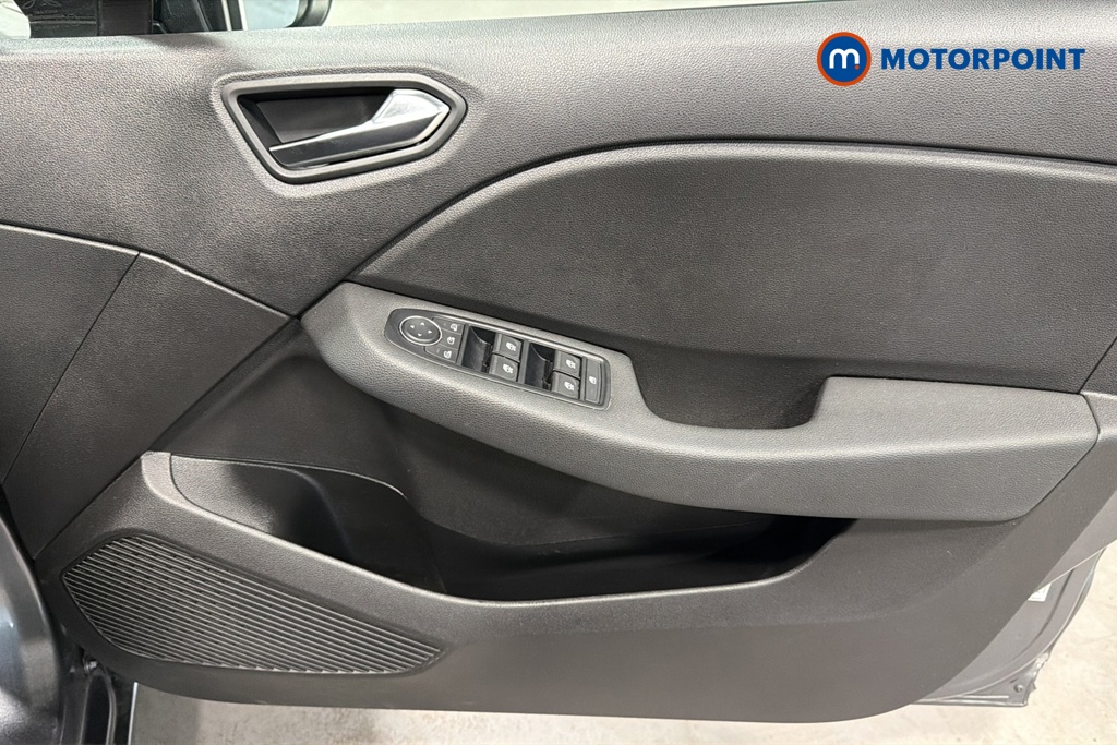 Renault Clio Evolution Manual Petrol Hatchback - Stock Number (1669810) - 18th supplementary image
