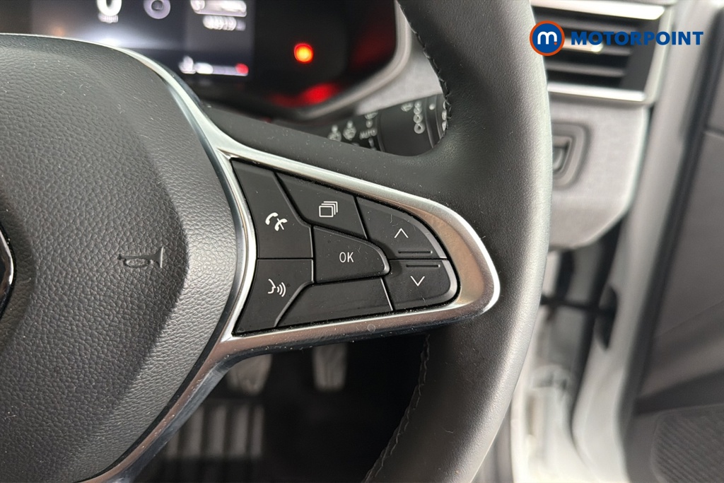 Renault Clio Evolution Manual Petrol Hatchback - Stock Number (1669818) - 3rd supplementary image