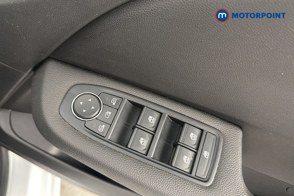Renault Clio Evolution Manual Petrol Hatchback - Stock Number (1669818) - 19th supplementary image