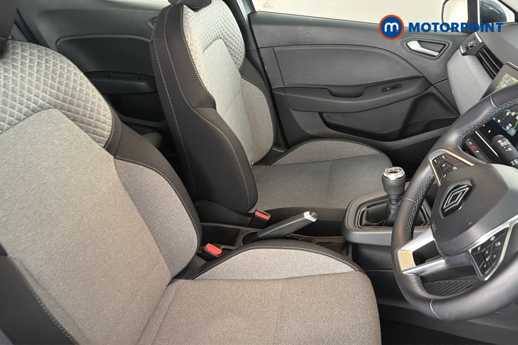 Renault Clio Evolution Manual Petrol Hatchback - Stock Number (1669865) - 22nd supplementary image