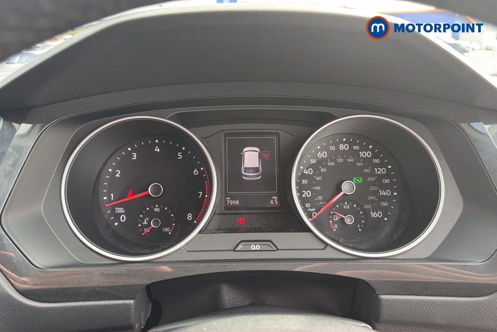 Volkswagen Tiguan Life Automatic Petrol SUV - Stock Number (1670112) - 8th supplementary image