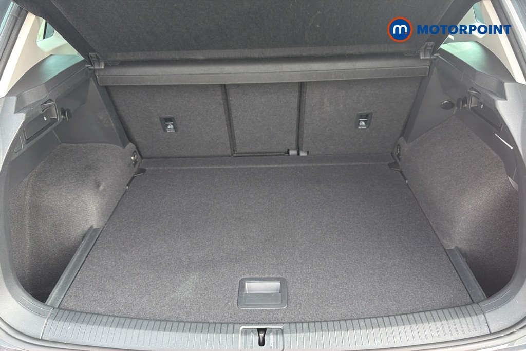 Volkswagen Tiguan Life Automatic Petrol SUV - Stock Number (1670112) - 33rd supplementary image