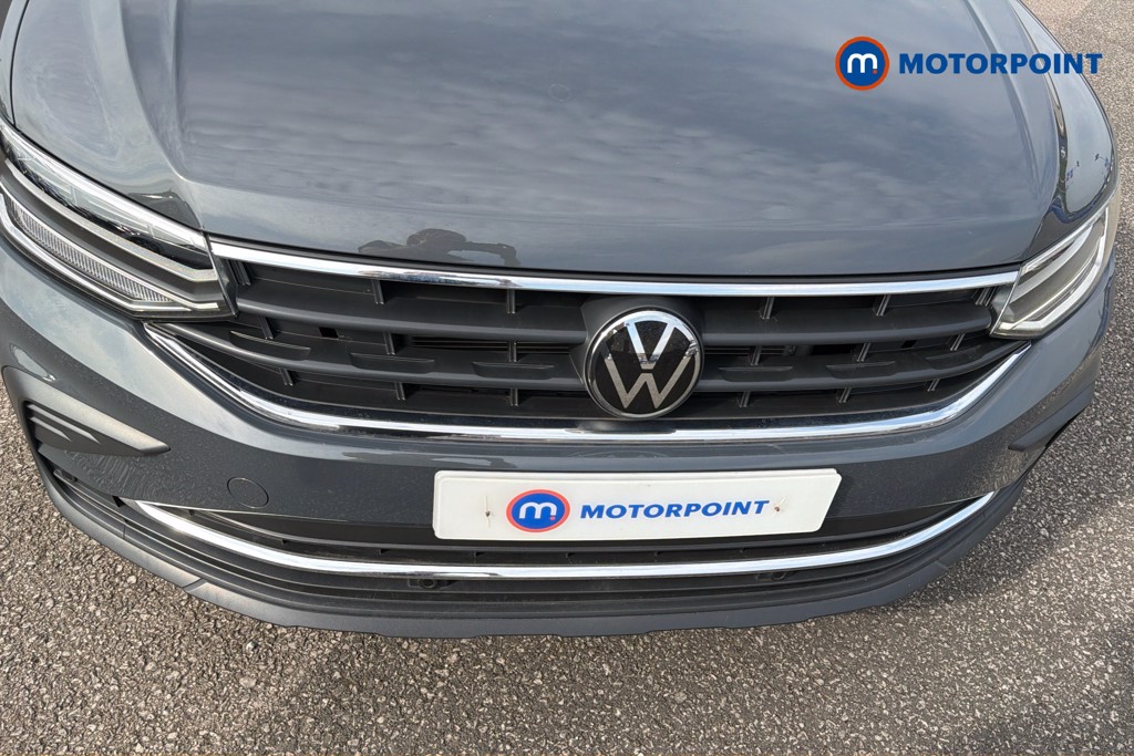 Volkswagen Tiguan Life Automatic Petrol SUV - Stock Number (1670112) - 45th supplementary image