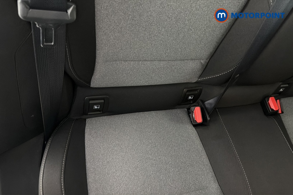 Renault Clio Evolution Manual Petrol Hatchback - Stock Number (1670178) - 27th supplementary image