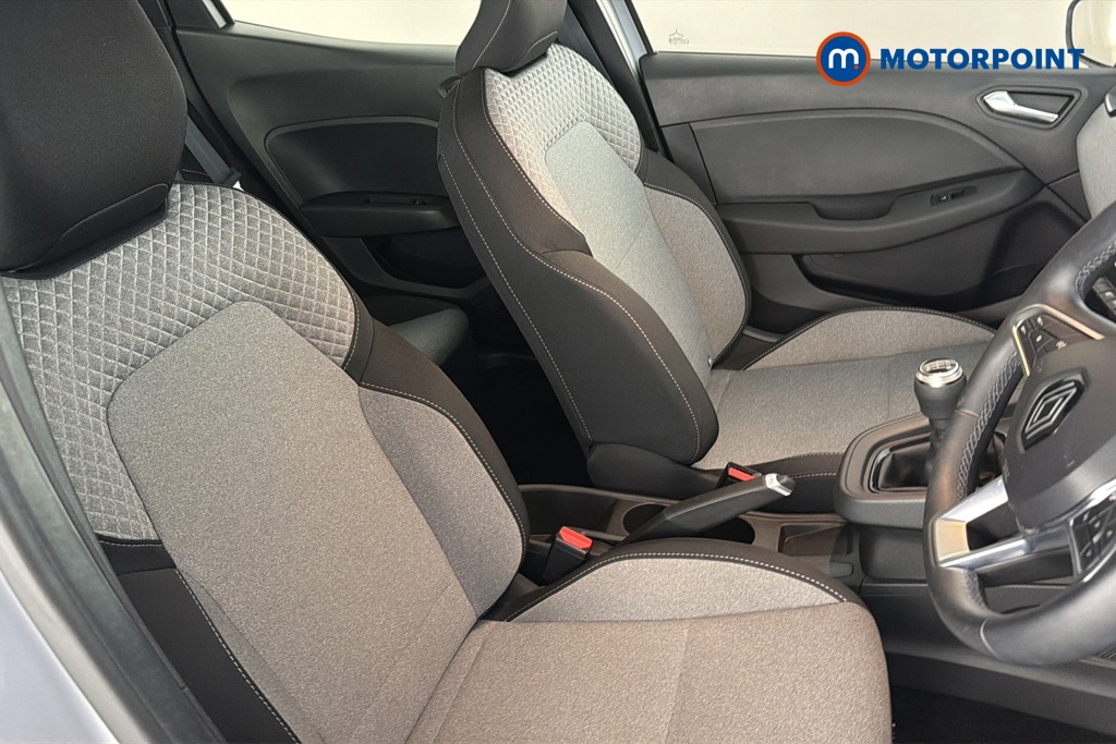 Renault Clio Evolution Manual Petrol Hatchback - Stock Number (1670179) - 22nd supplementary image