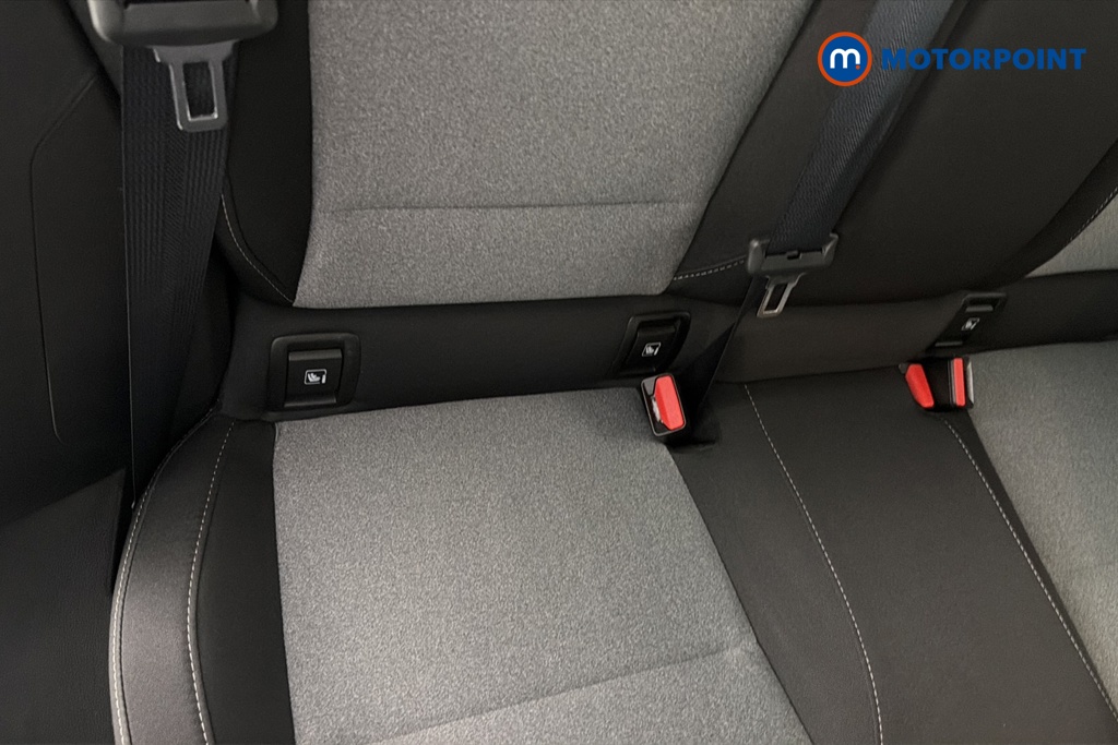 Renault Clio Evolution Manual Petrol Hatchback - Stock Number (1670179) - 27th supplementary image