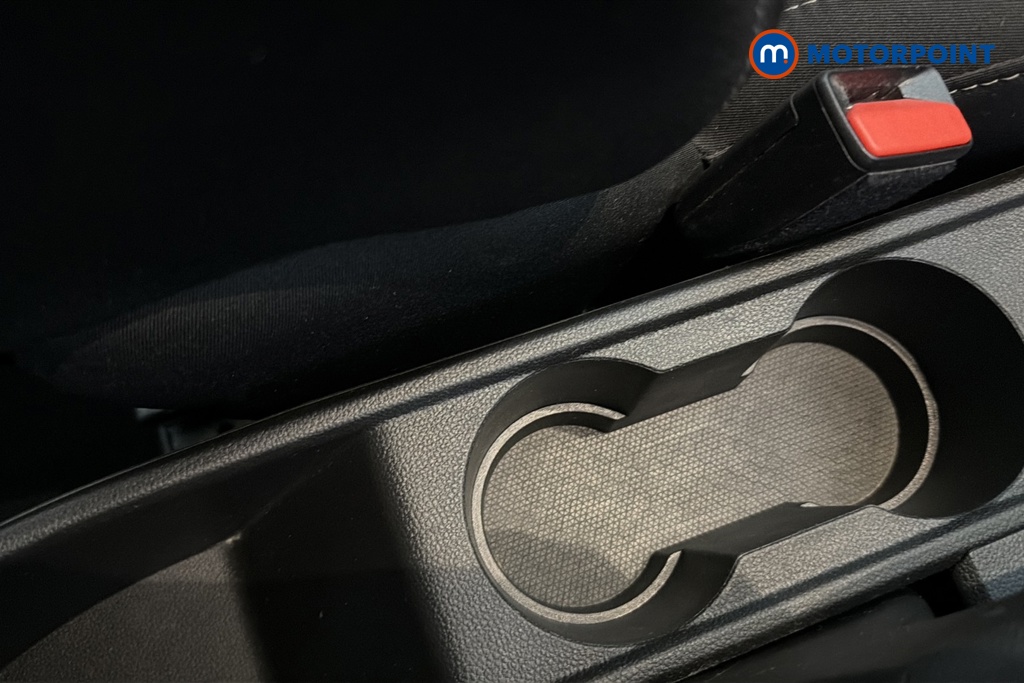 Renault Clio Evolution Manual Petrol Hatchback - Stock Number (1670185) - 16th supplementary image