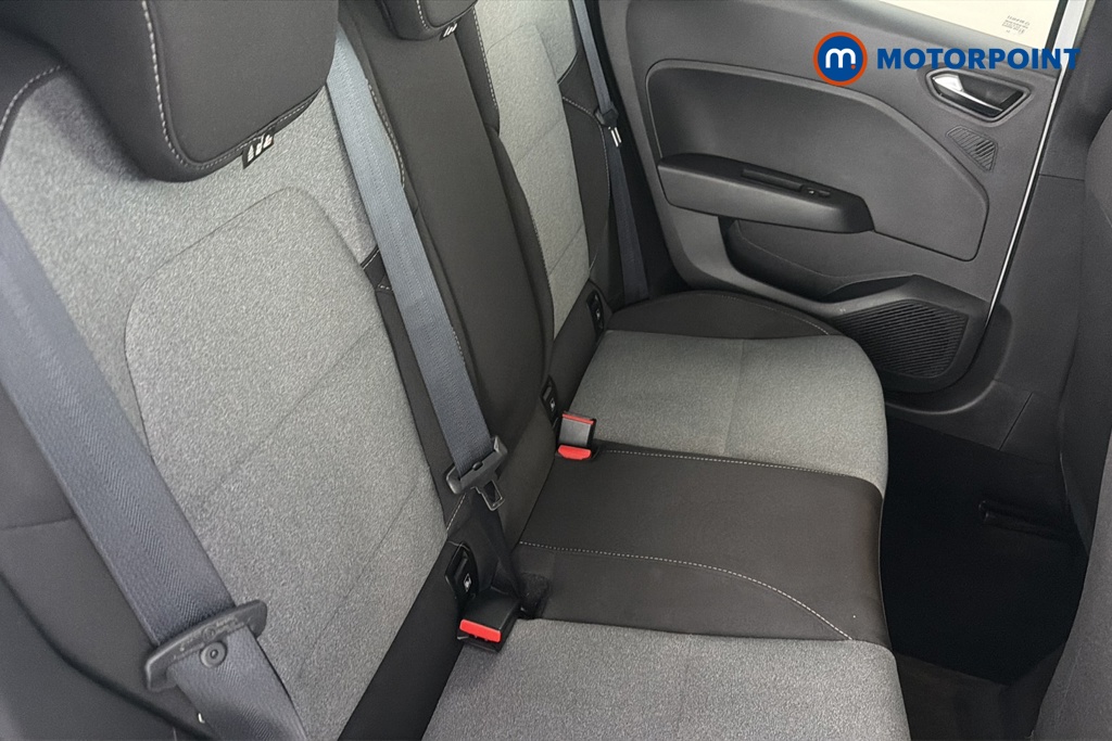 Renault Clio Evolution Manual Petrol Hatchback - Stock Number (1670185) - 25th supplementary image