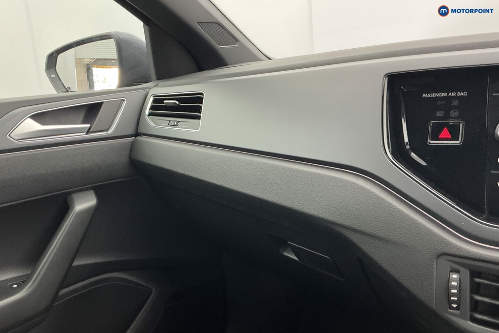 Volkswagen Polo R-Line Automatic Petrol Hatchback - Stock Number (1670322) - 17th supplementary image