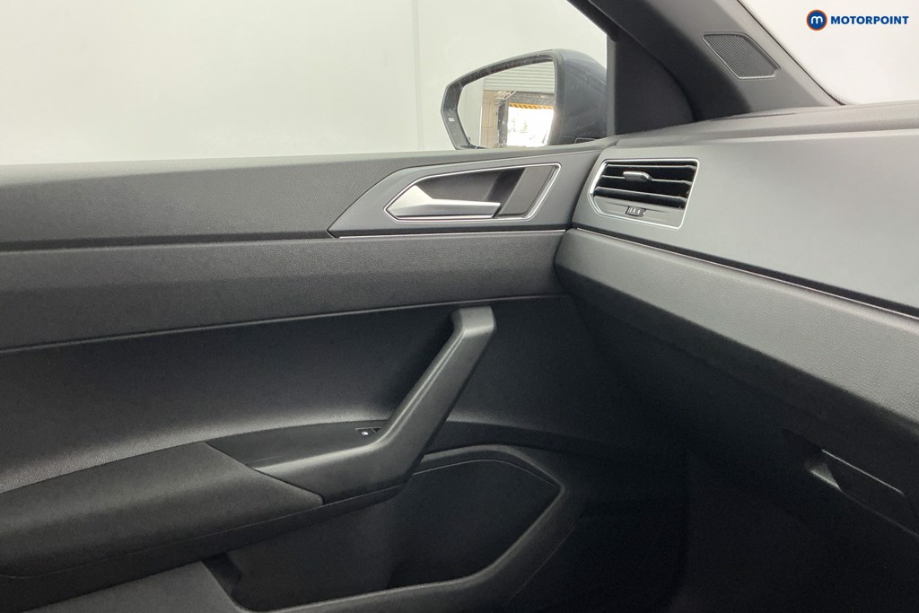 Volkswagen Polo R-Line Automatic Petrol Hatchback - Stock Number (1670322) - 18th supplementary image
